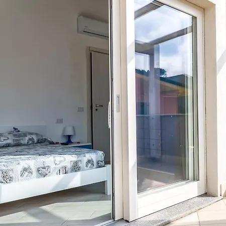 Holiday home Villetta Milena Climatizzata Con Giardino Privato