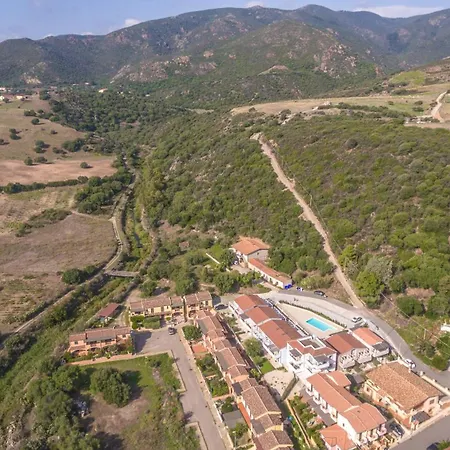 Villetta Milena Climatizzata Con Giardino Privato Holiday home *