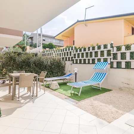 Holiday home Villetta Milena Climatizzata Con Giardino Privato Viddalba